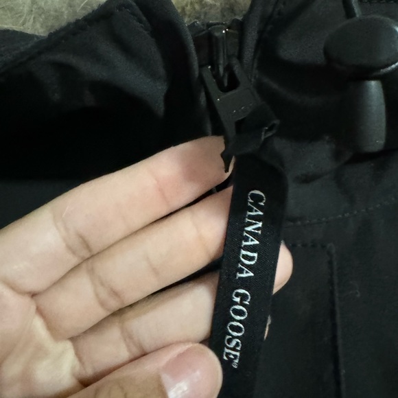 ❌❌SOLD ❌❌Canada Goose Victoria Parka - Black - Picture 6 of 16